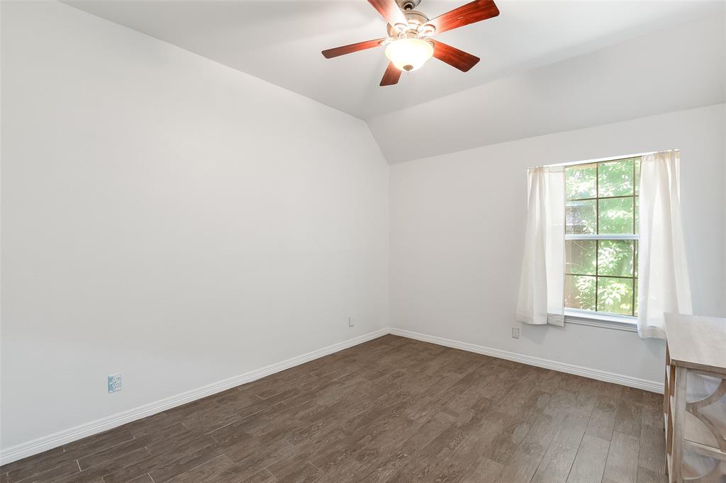 144 Hearthwood Drive Property Photo 17
