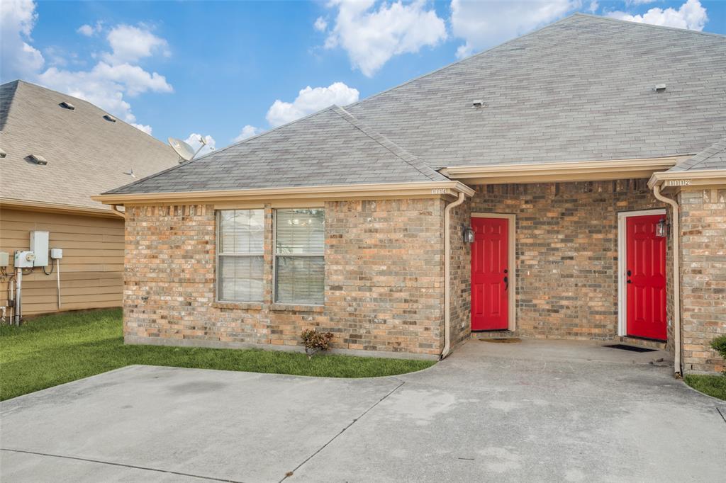 1114 Mulkey Lane Property Photo 1