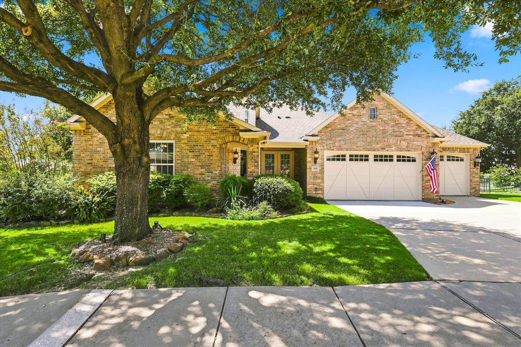 7061 Bay Hill Drive Property Photo 1