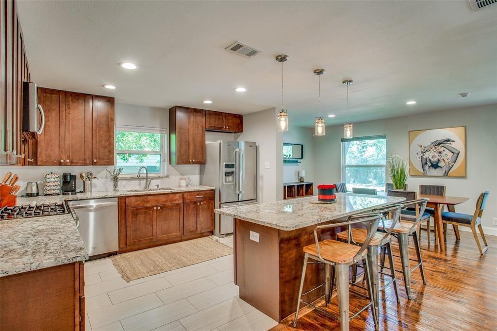 2824 W Kiest Boulevard Property Photo 15