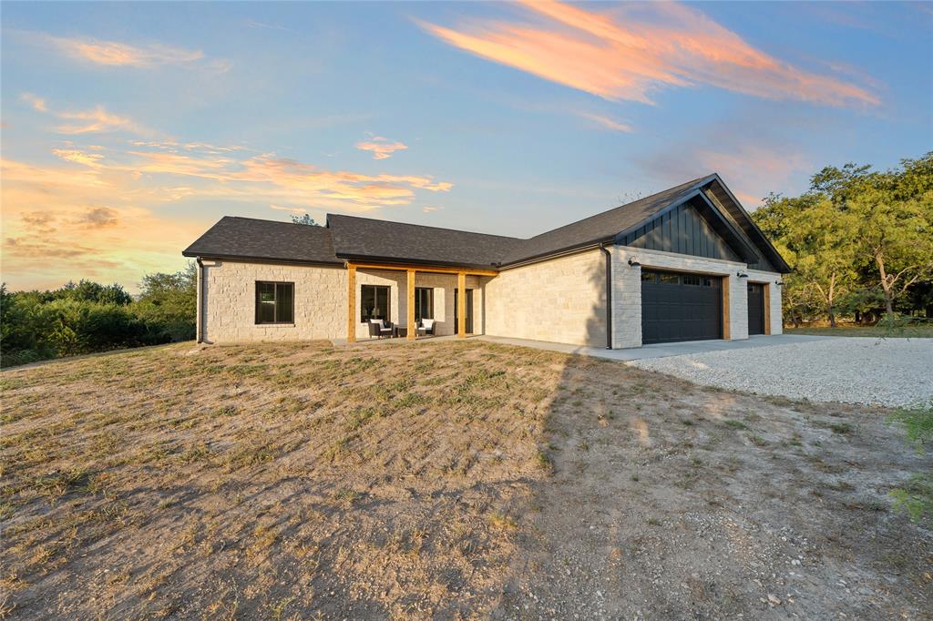 201 Private Road 4296 Property Photo 1