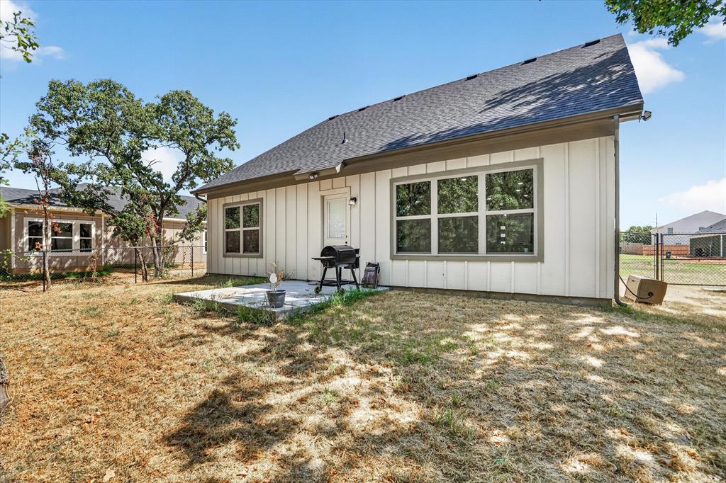461 Peace Lily Way Property Photo 27