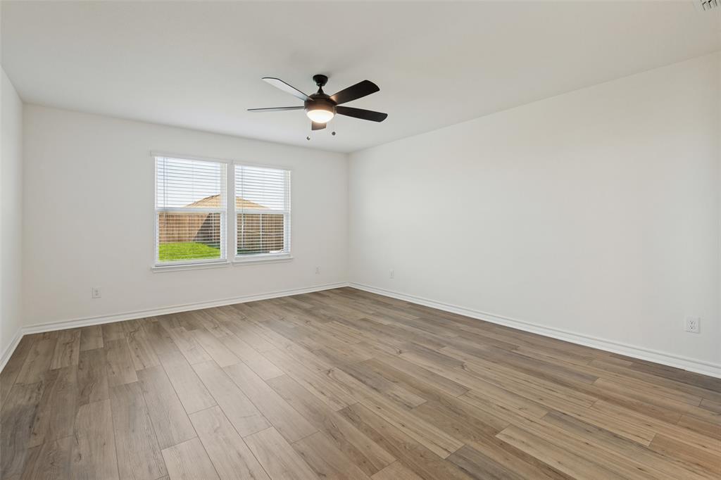 1524 Shady Lane Property Photo 10