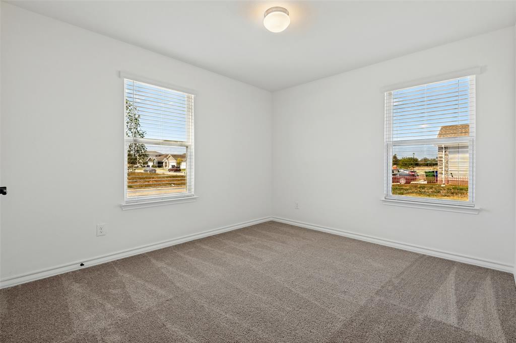 1524 Shady Lane Property Photo 18