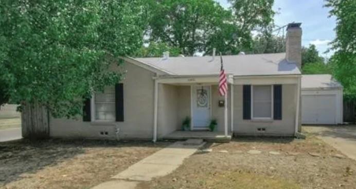 6401 Calmont Avenue Property Photo 1