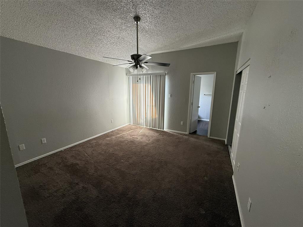 404 Seminary Ridge Property Photo 8