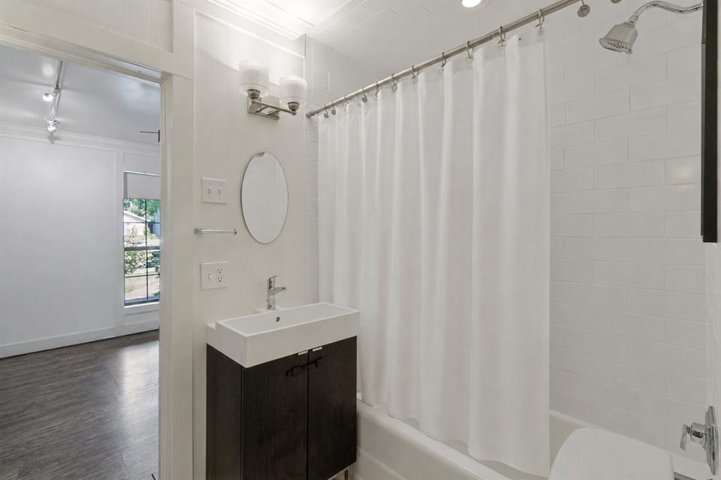 8600 San Fernando Way Property Photo 25