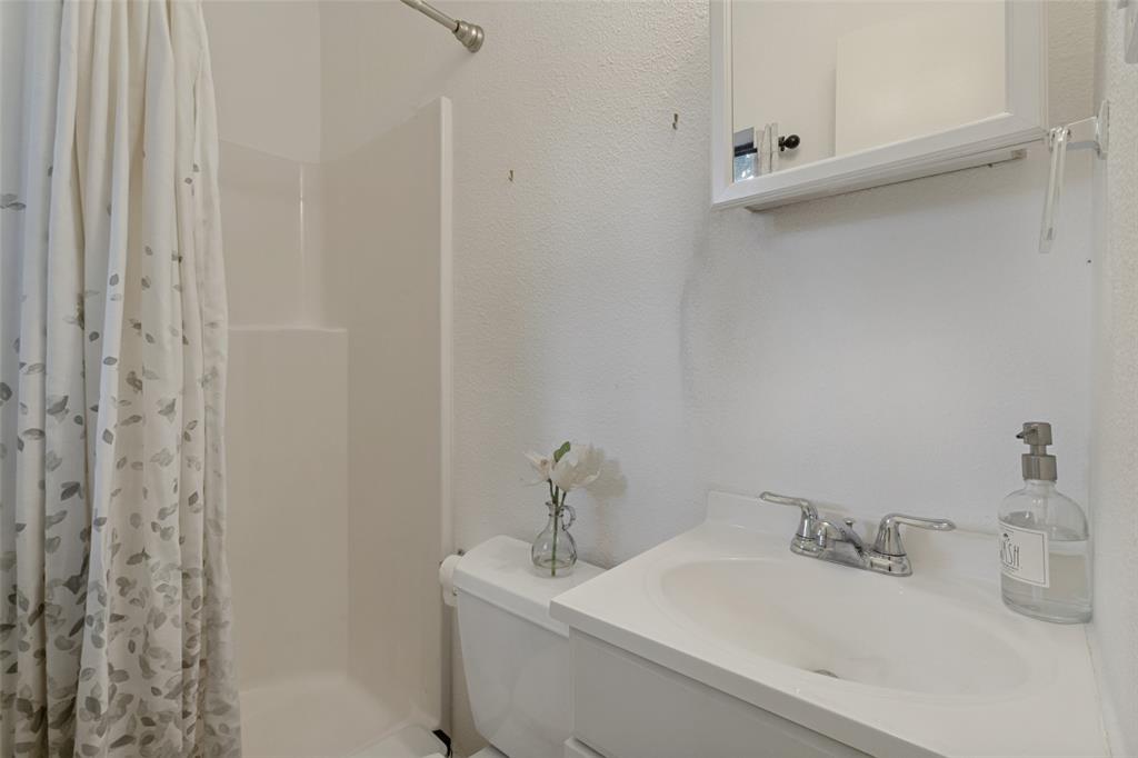 8600 San Fernando Way Property Photo 36