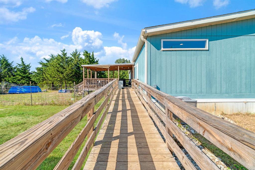 5464 County Road 12650 Property Photo 4