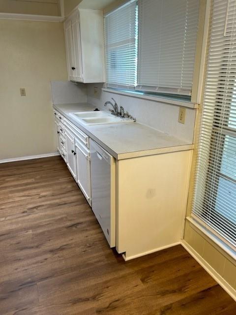 1226 Crescent Street Property Photo 7