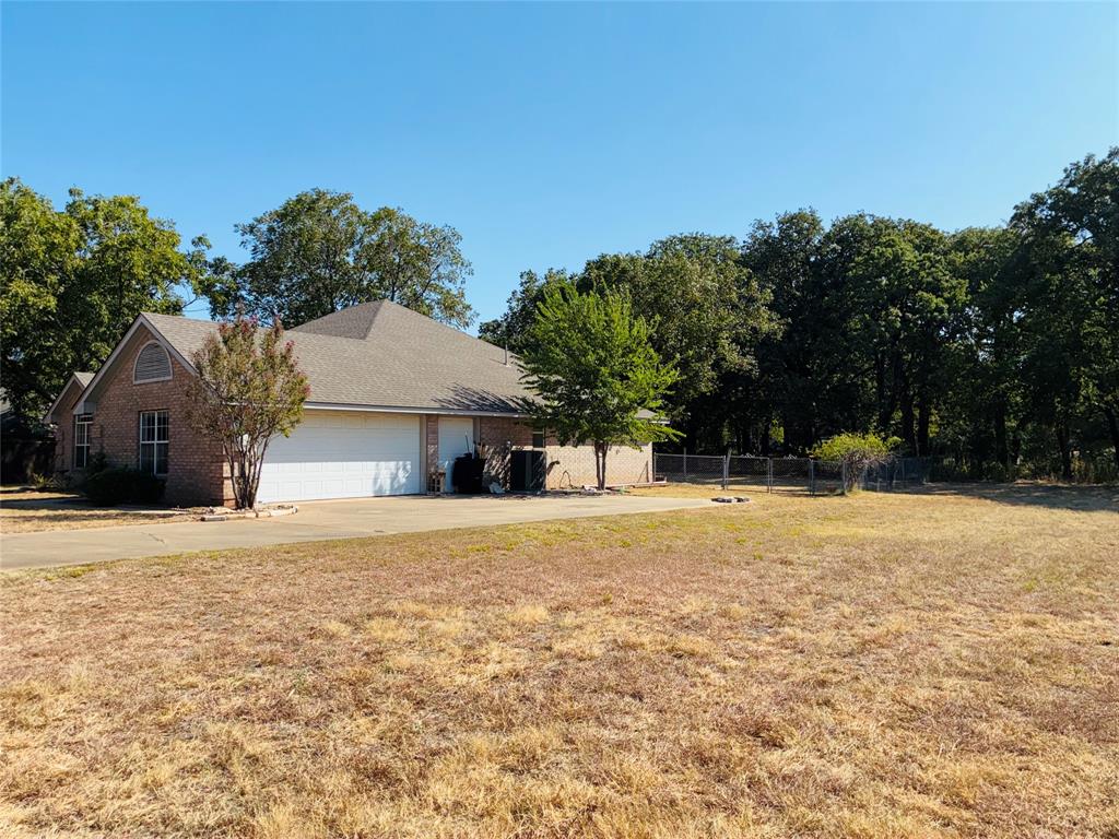 6703 Lejeune Court Property Photo 4