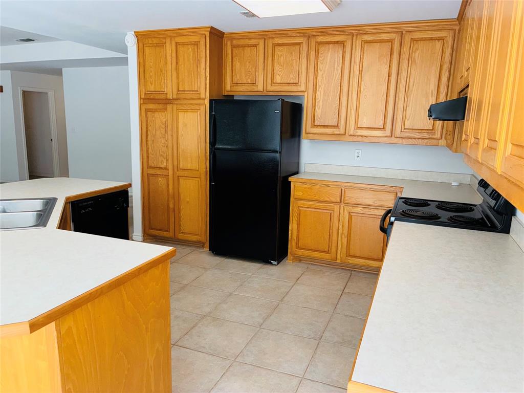 6703 Lejeune Court Property Photo 17