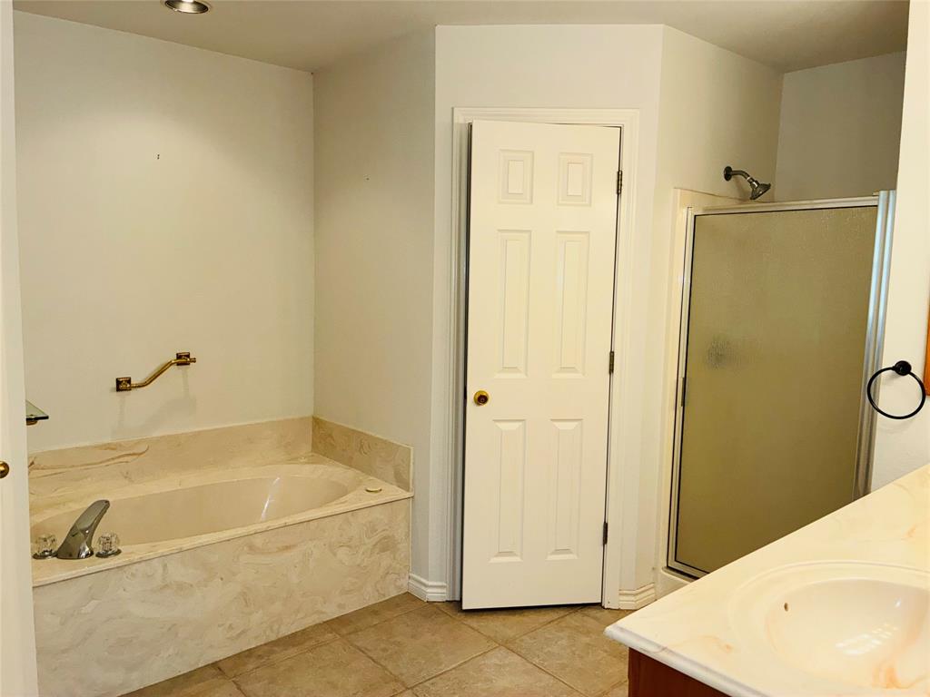 6703 Lejeune Court Property Photo 20