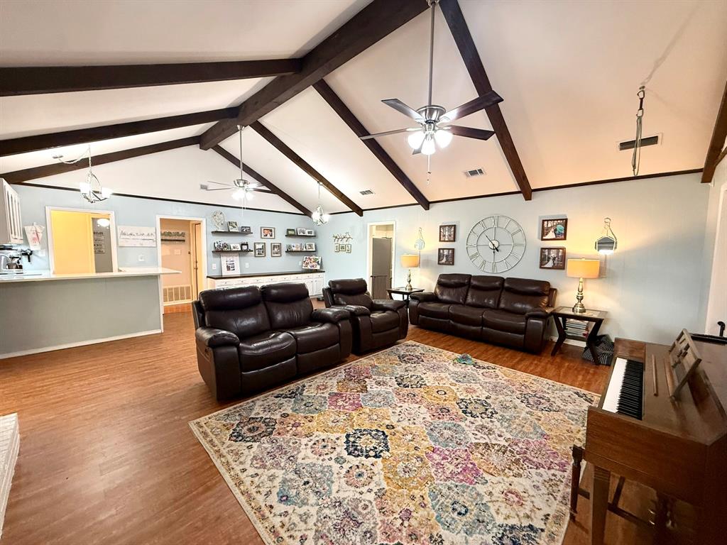 7514 Camelback Drive Property Photo 11