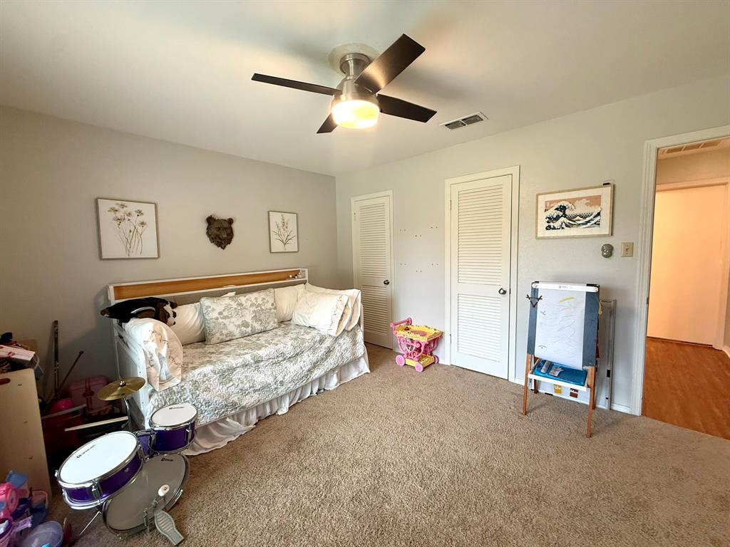 7514 Camelback Drive Property Photo 23