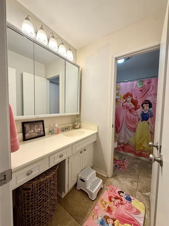 7514 Camelback Drive Property Photo 24
