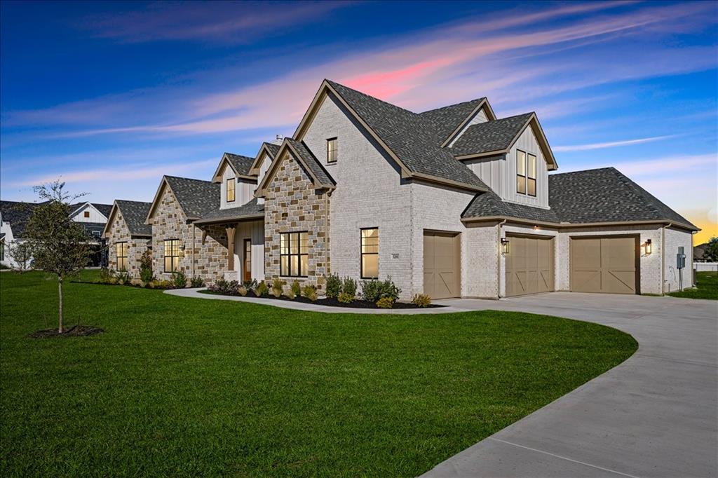 3201 Dakota Drive