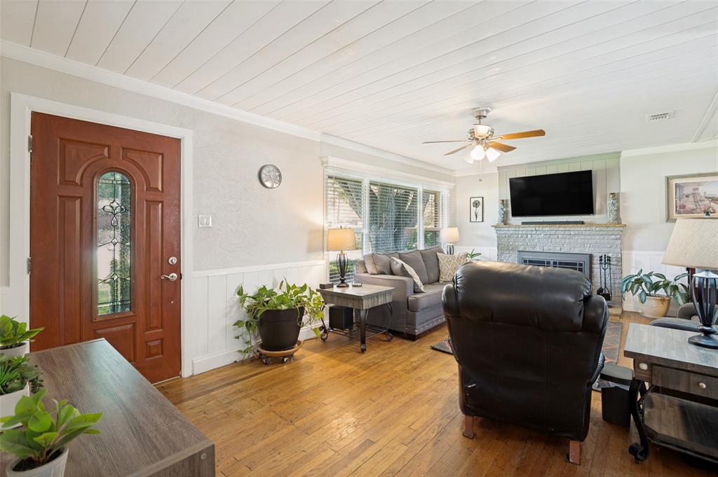 1515 Francis Street Property Photo 5