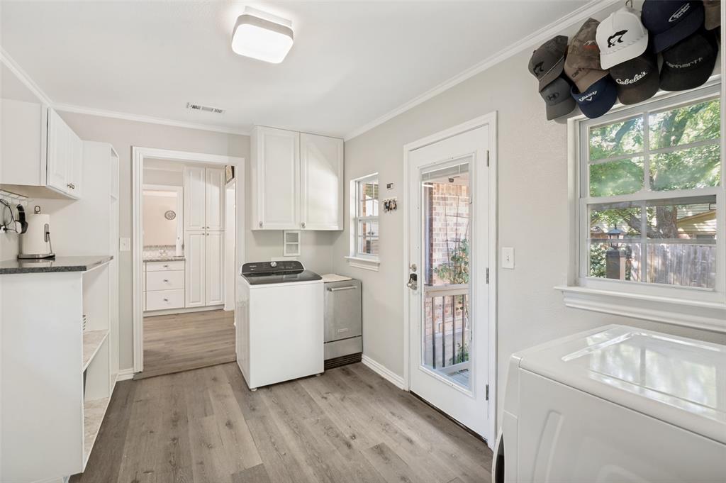 1515 Francis Street Property Photo 21