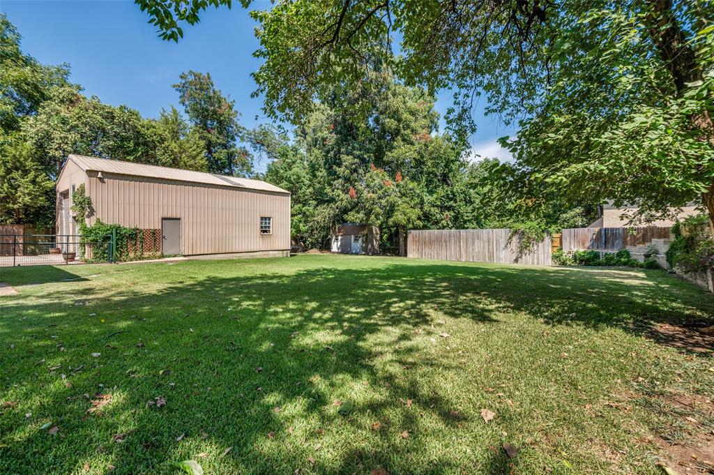 1515 Francis Street Property Photo 23