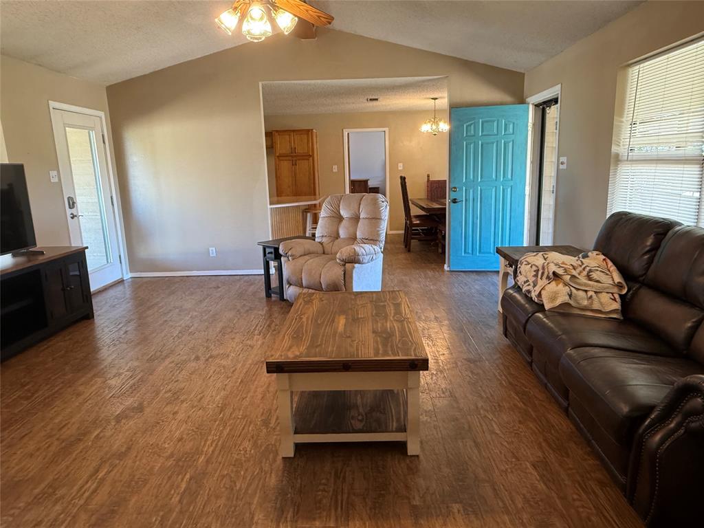 601 Highway 588 Property Photo 7