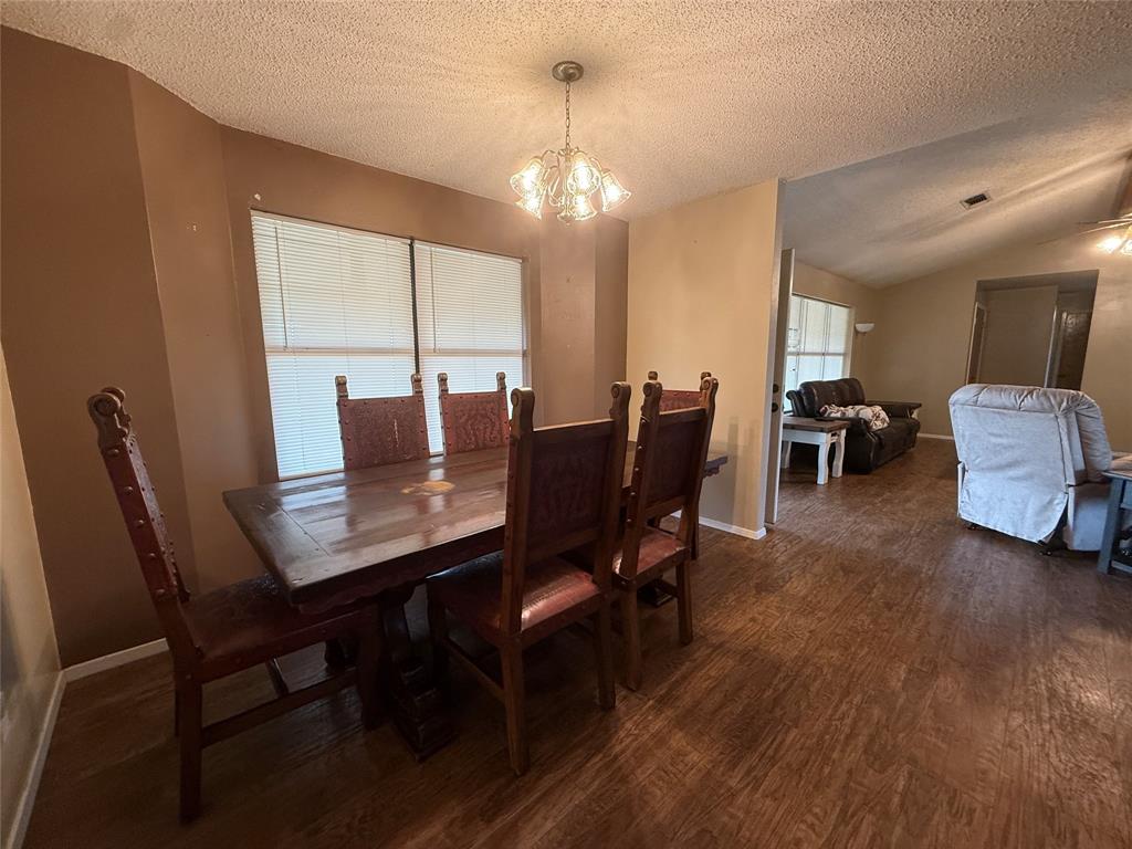 601 Highway 588 Property Photo 17