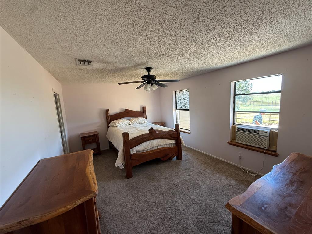 601 Highway 588 Property Photo 20