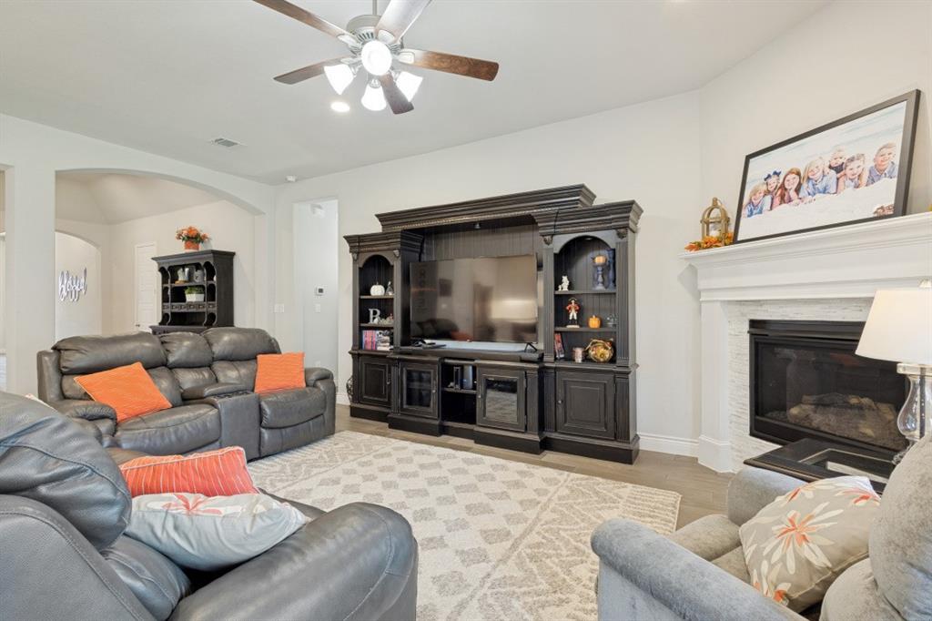 8629 Lake Arrowhead Trail Property Photo 10