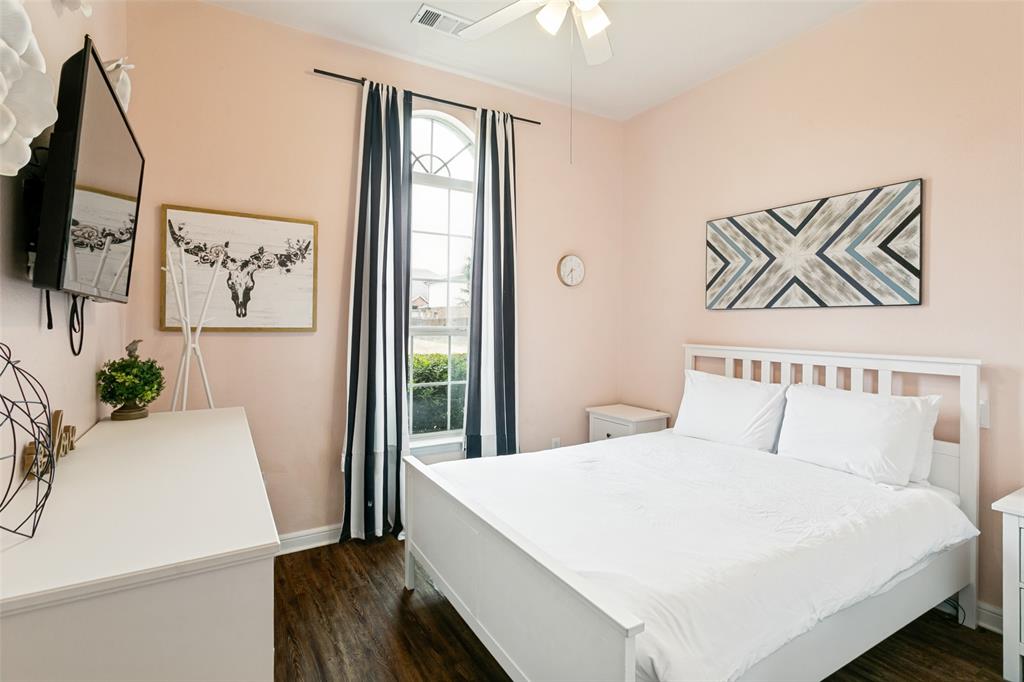 9913 Chrysalis Drive Property Photo 15