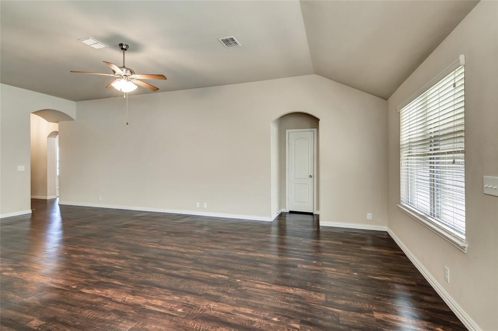 4936 Lemon Grove Drive Property Photo 9