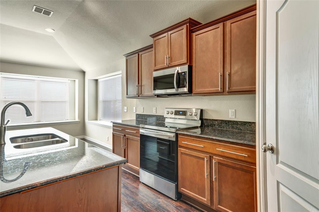 4936 Lemon Grove Drive Property Photo 13