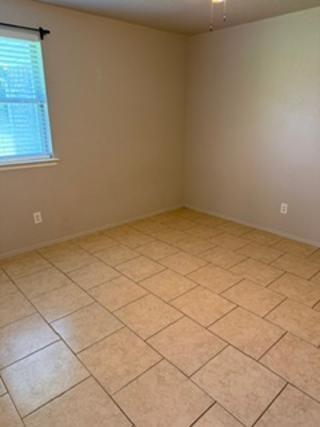 501 Bluebonnet Drive #503 Property Photo 6