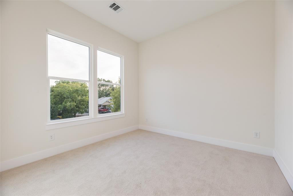 7318 Concord Avenue Property Photo 22