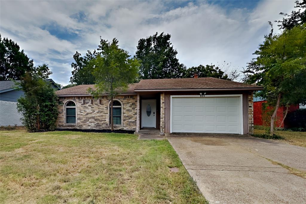 804 Rolling Ridge Drive Property Photo 1