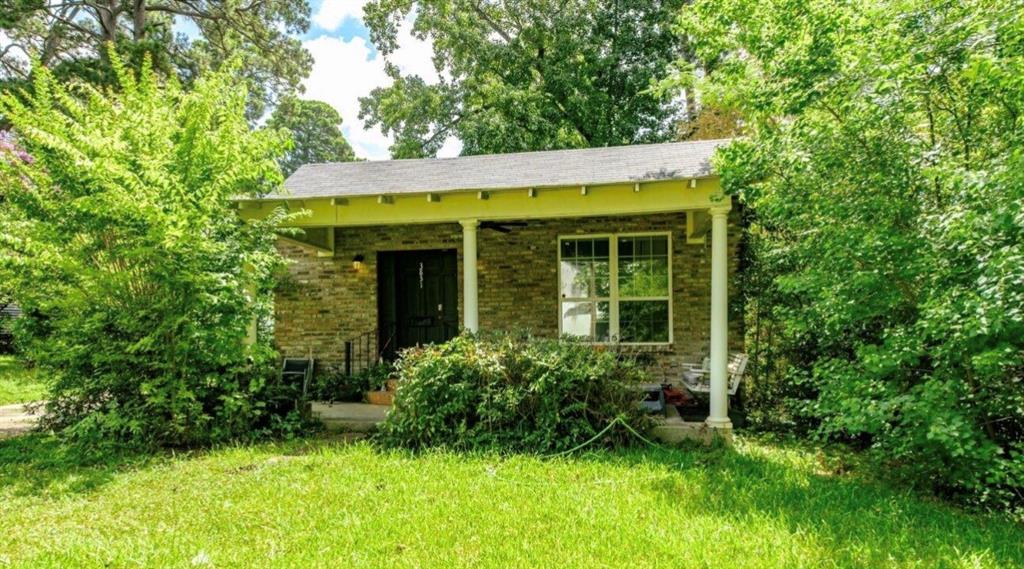 3831 Baltimore Avenue Property Photo 1