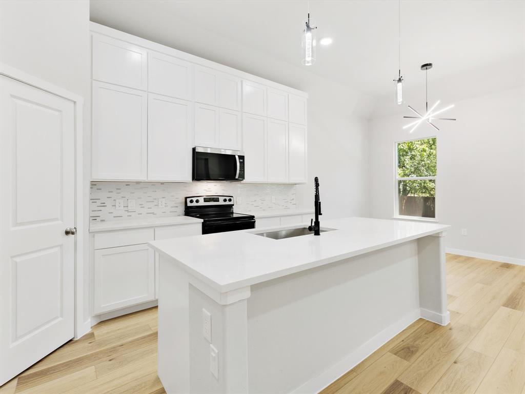 106 Bowers Street Property Photo 16