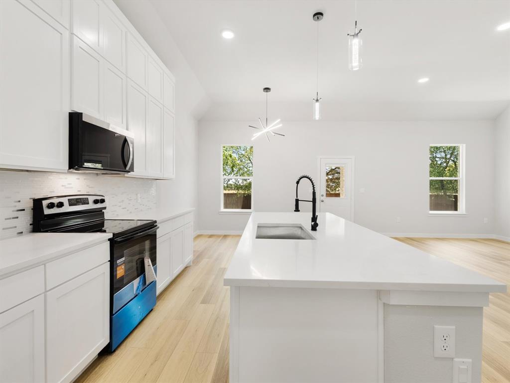 106 Bowers Street Property Photo 18