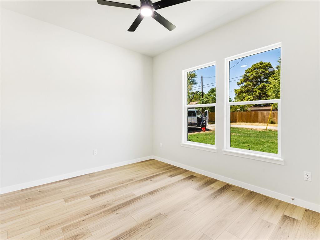106 Bowers Street Property Photo 25