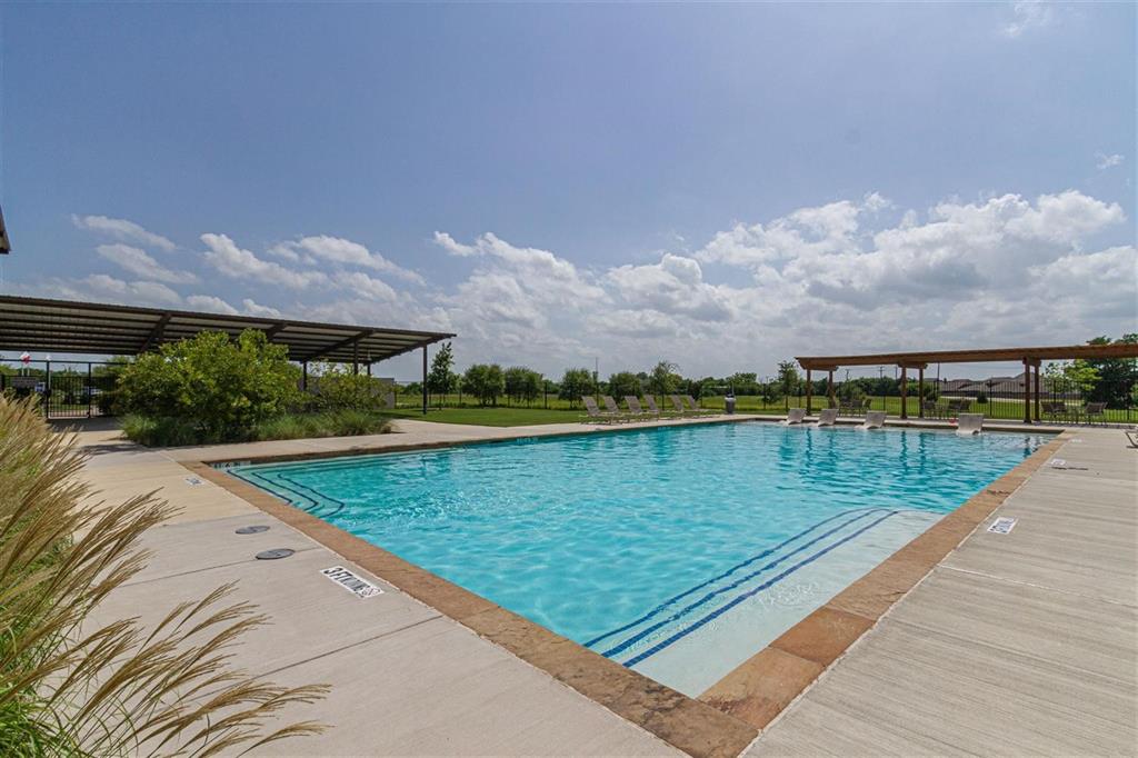 606 Jack Oak Property Photo 7