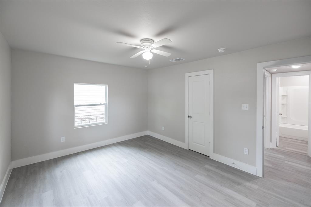 1434 Lillius Street Property Photo 15