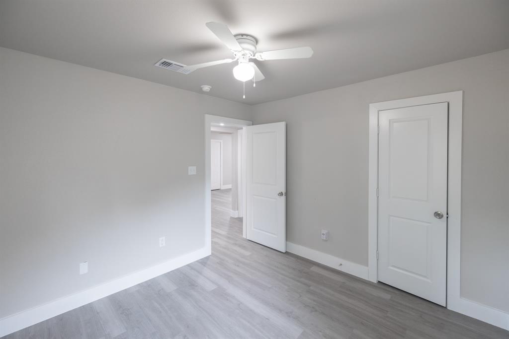 1434 Lillius Street Property Photo 20