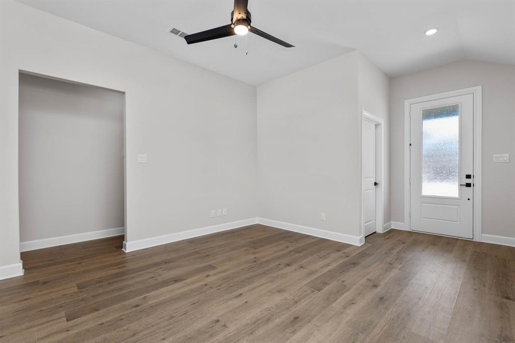 602 Princeton Heights Boulevard Property Photo 4