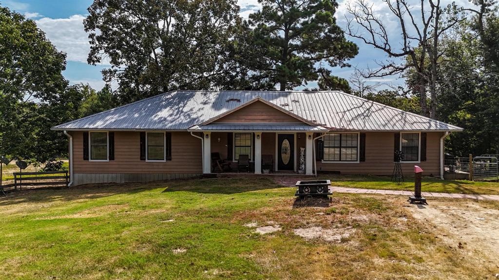 3861 State Highway 75 Property Photo 35