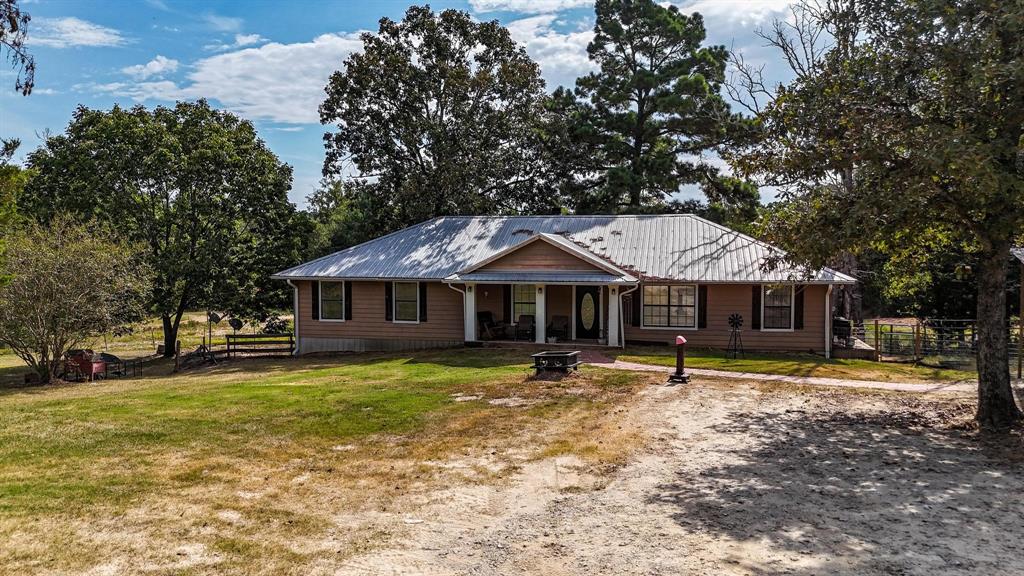 3861 State Highway 75 Property Photo 36
