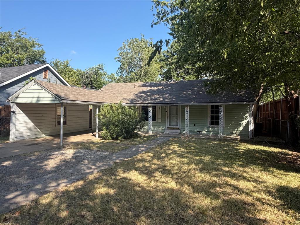 2409 W Amherst Avenue Property Photo 1