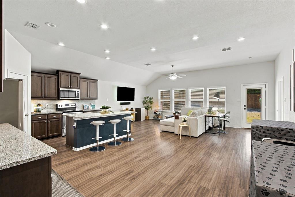 10853 Live Oak Creek Drive Property Photo 1