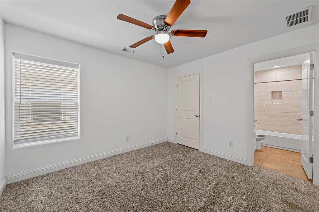 607 E Carter Street 607 Property Photo 11