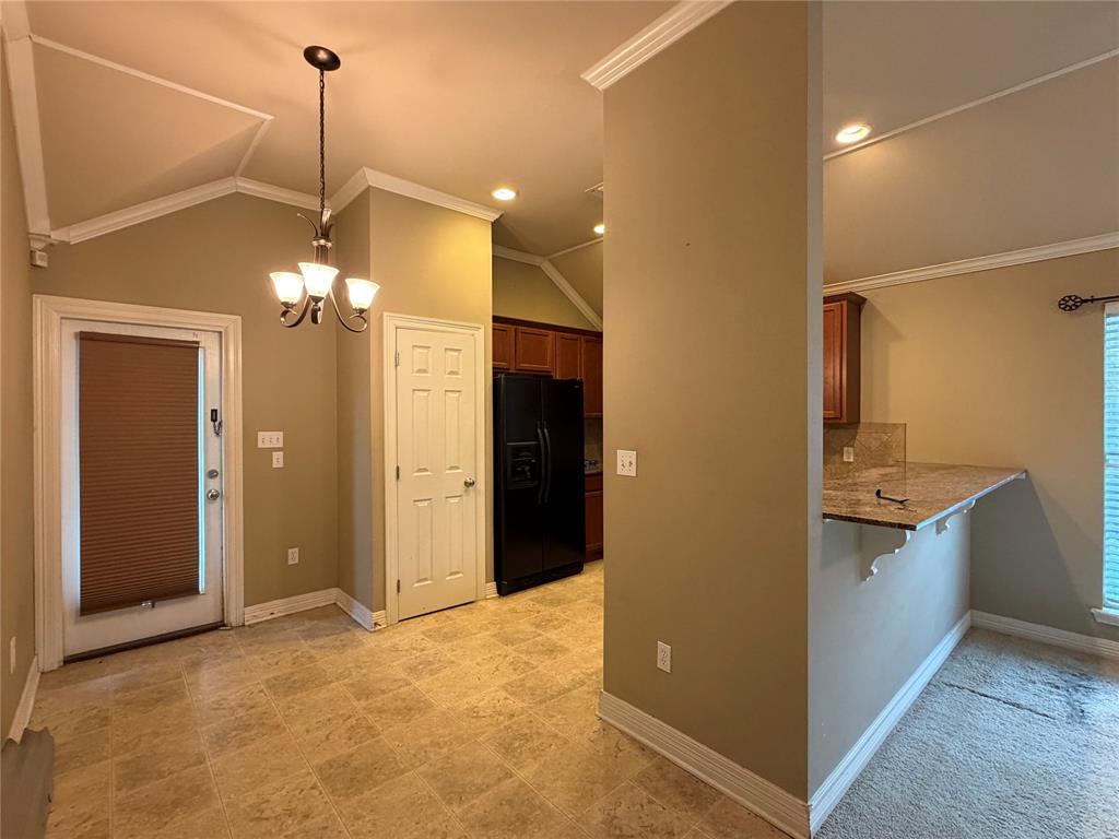 571 Whitefield Lane Property Photo 7