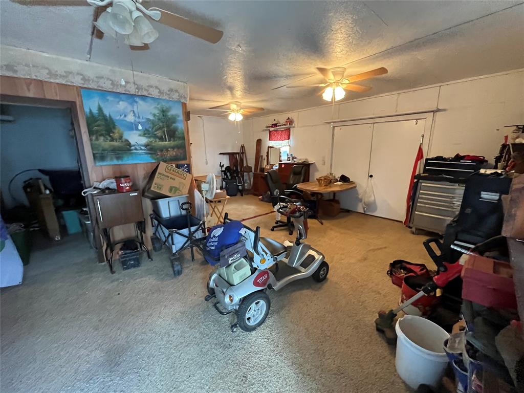 541 E 3rd Street Property Photo 14
