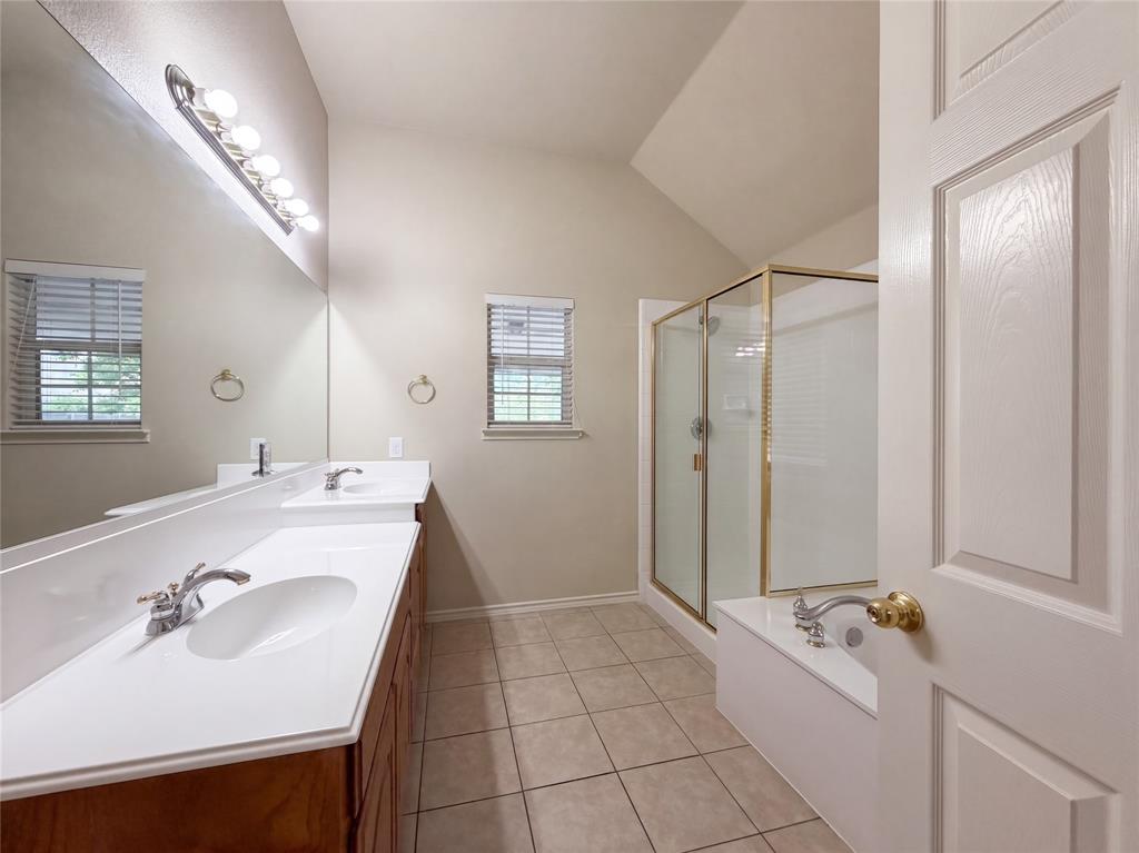 8404 Blacktail Trail Property Photo 6